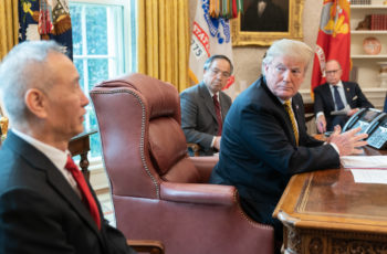 Trump announces tariff increases against Chinese goods